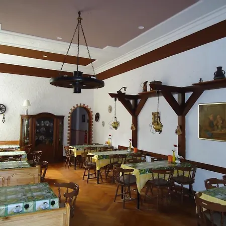 Hotel-pension Insel Rugen בית הארחה 2*