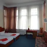 Hotel-pension Insel Rugen 2*