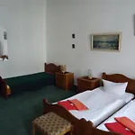Hotel-pension Insel Rugen Гостевой дом Берлин