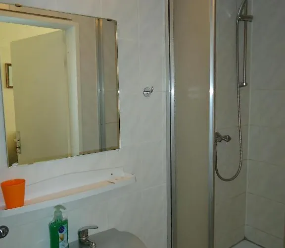 Πανσιόν Hotel-pension Insel Rugen