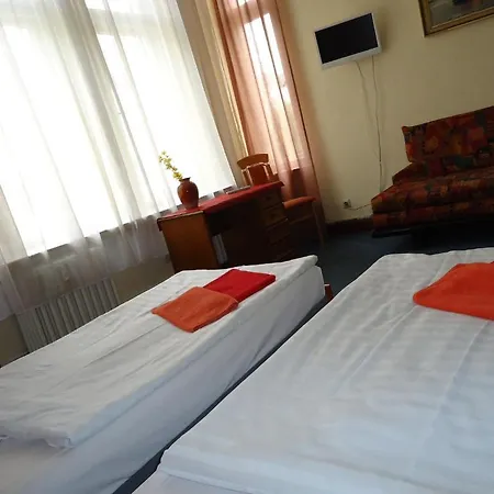 게스트하우스 Hotel-pension Insel Rugen 2*