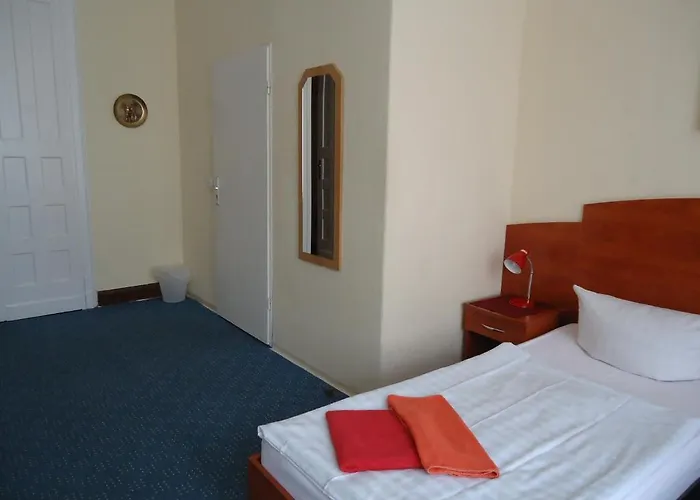 Guest house Hotel-pension Insel Rugen Berlin
